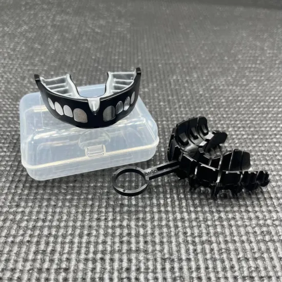 Капа OPRO Silver Grillz Black/Silver-доросла