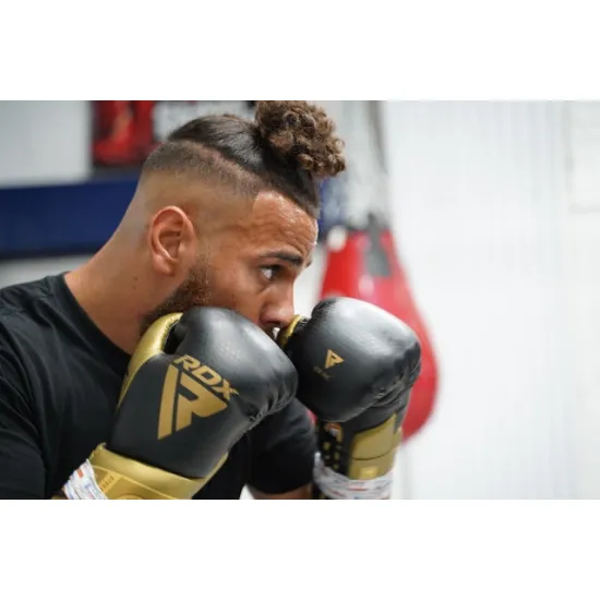 Боксерские перчатки RDX MARK PRO SPARRING TRI LIRA 2 GOLDEN-10 унций (капа в комплекте)