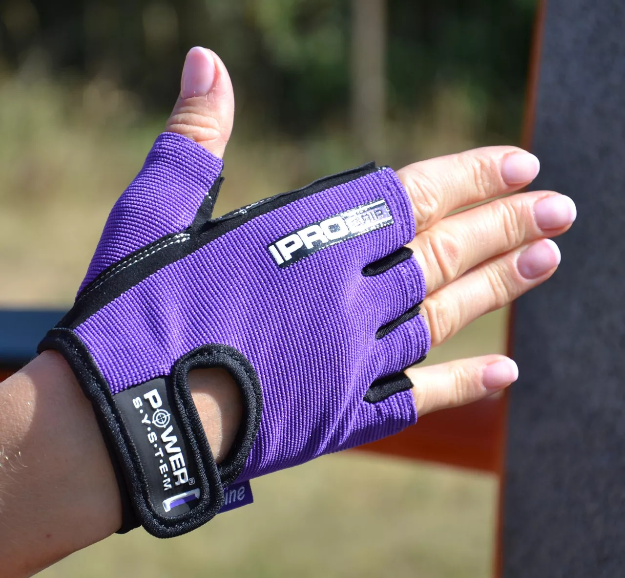 Рукавички для фітнесу жіночі Power System PS-2250 Pro Grip Purple XS