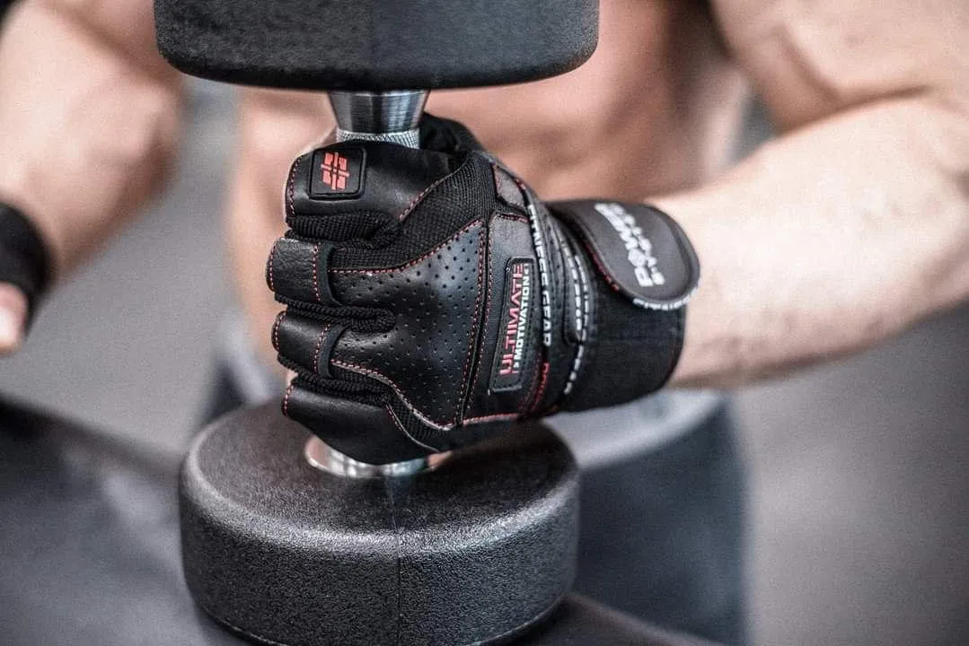 Перчатки для фитнеса Power System PS-2810 Ultimate Motivation Black/Red Line M
