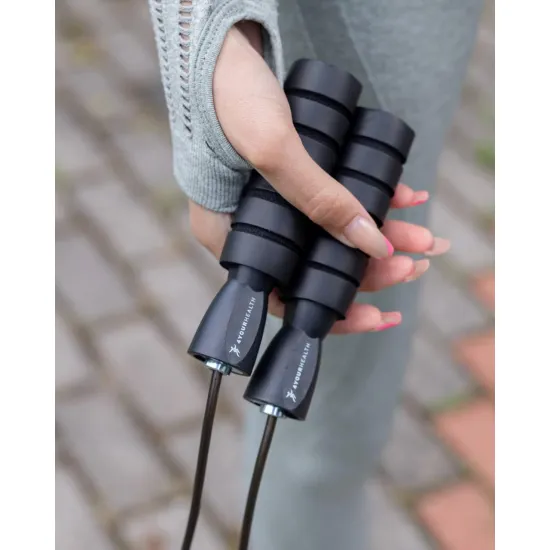 Скакалка швидкісна з протиковзкими ручками 4yourhealth 2.5m. Premium Jump Rope 2488 Чорна