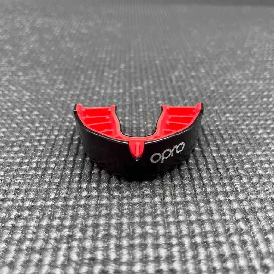 Капа OPRO Silver Black/Red-взрослая