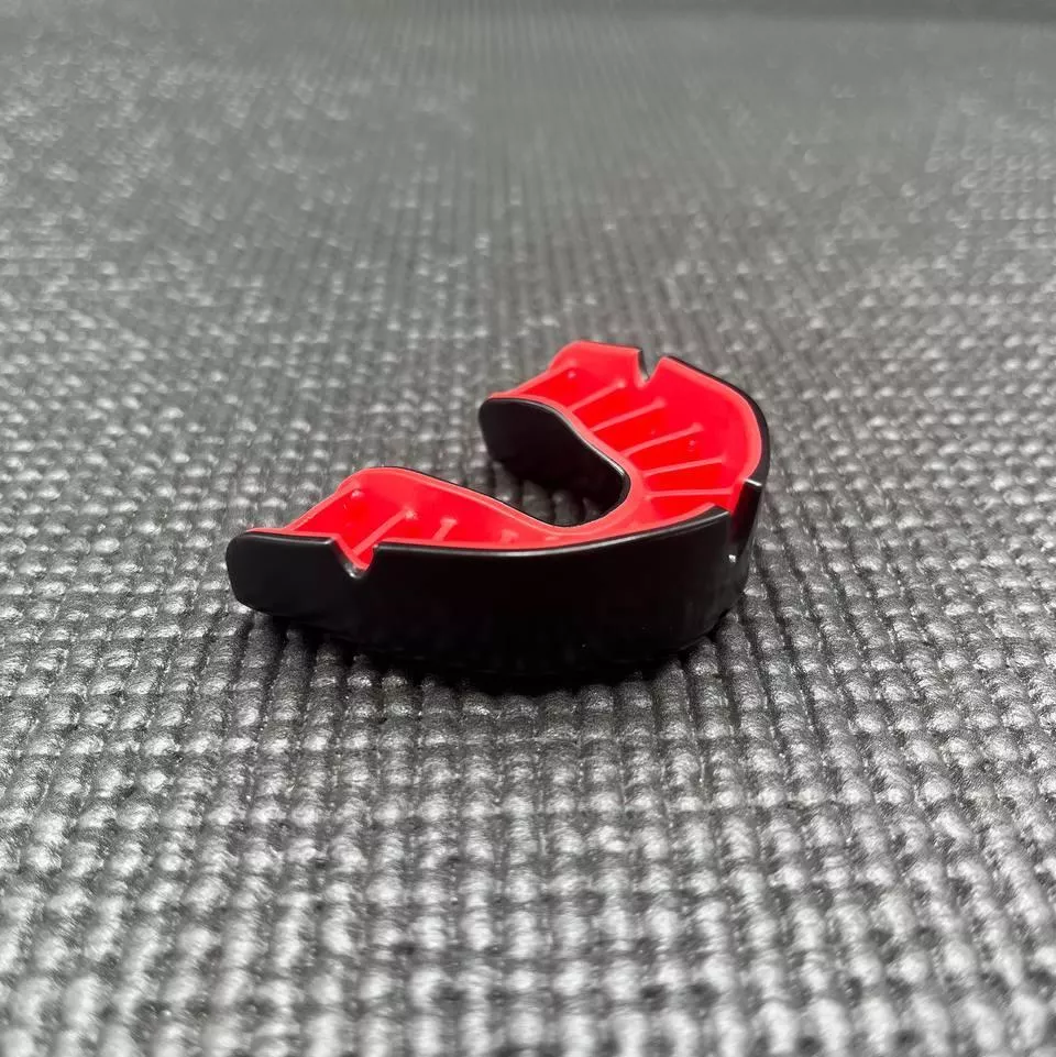 Капа OPRO Silver Black/Red-взрослая