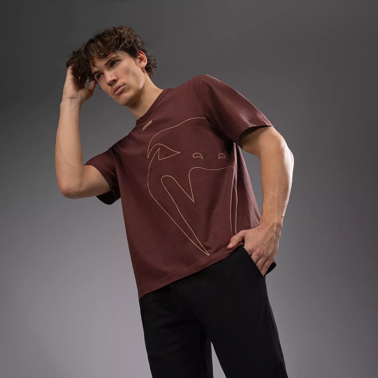 Футболка Venum Giant Connect T-Shirt Chocolate Brown-S