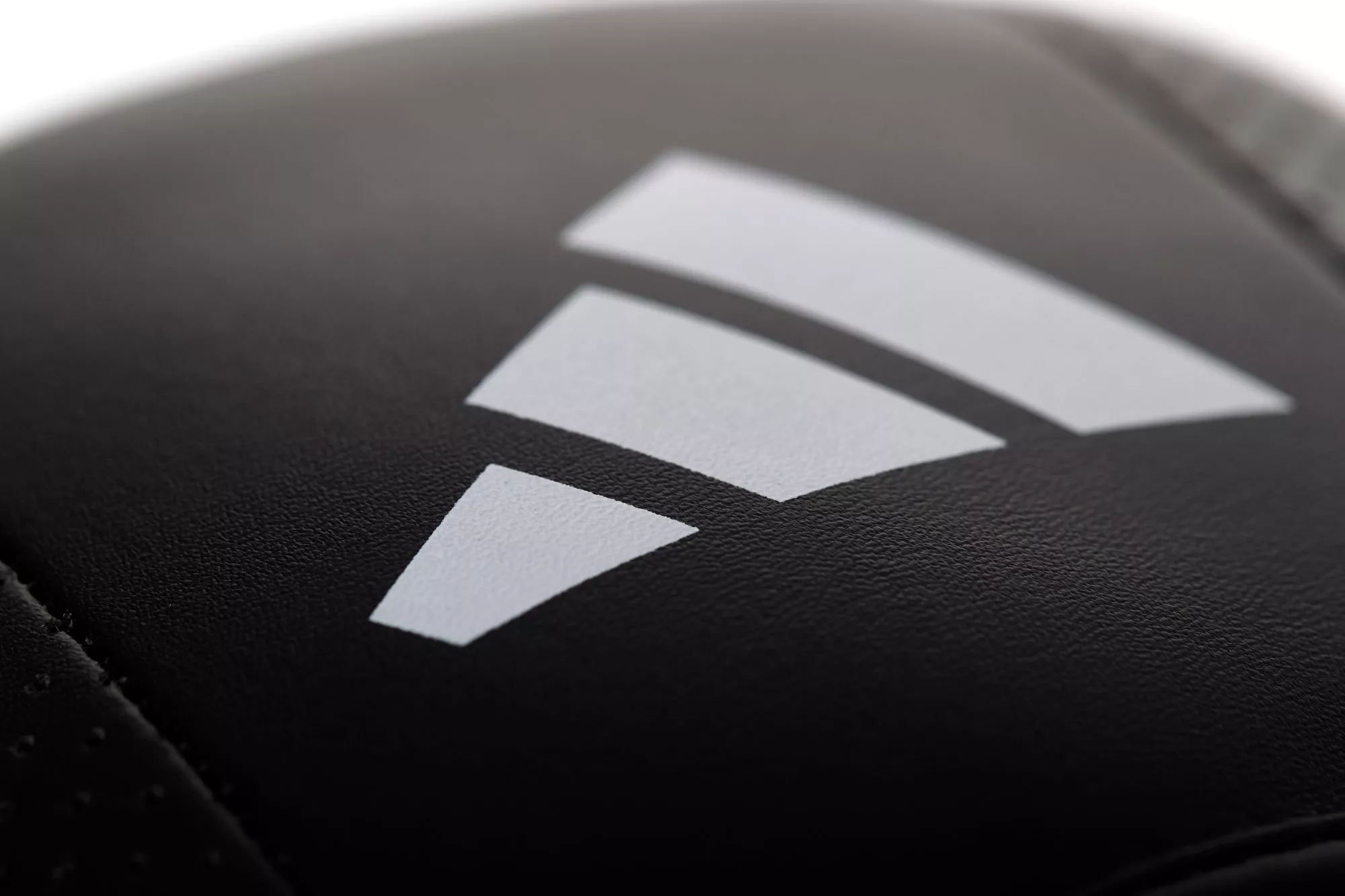 Лапи Adidas Adi Star Pro Speed ​​Focus Pad-16, 5х20, 5см