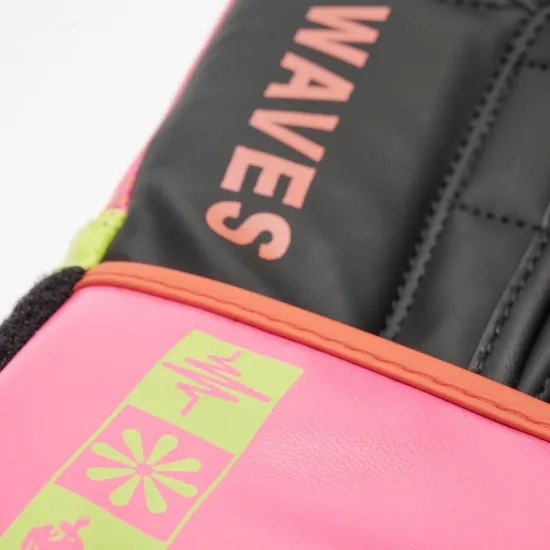 Боксерські рукавиці Leone GN313 WAVES Fuxia 10 унцій (капу в комплекті)