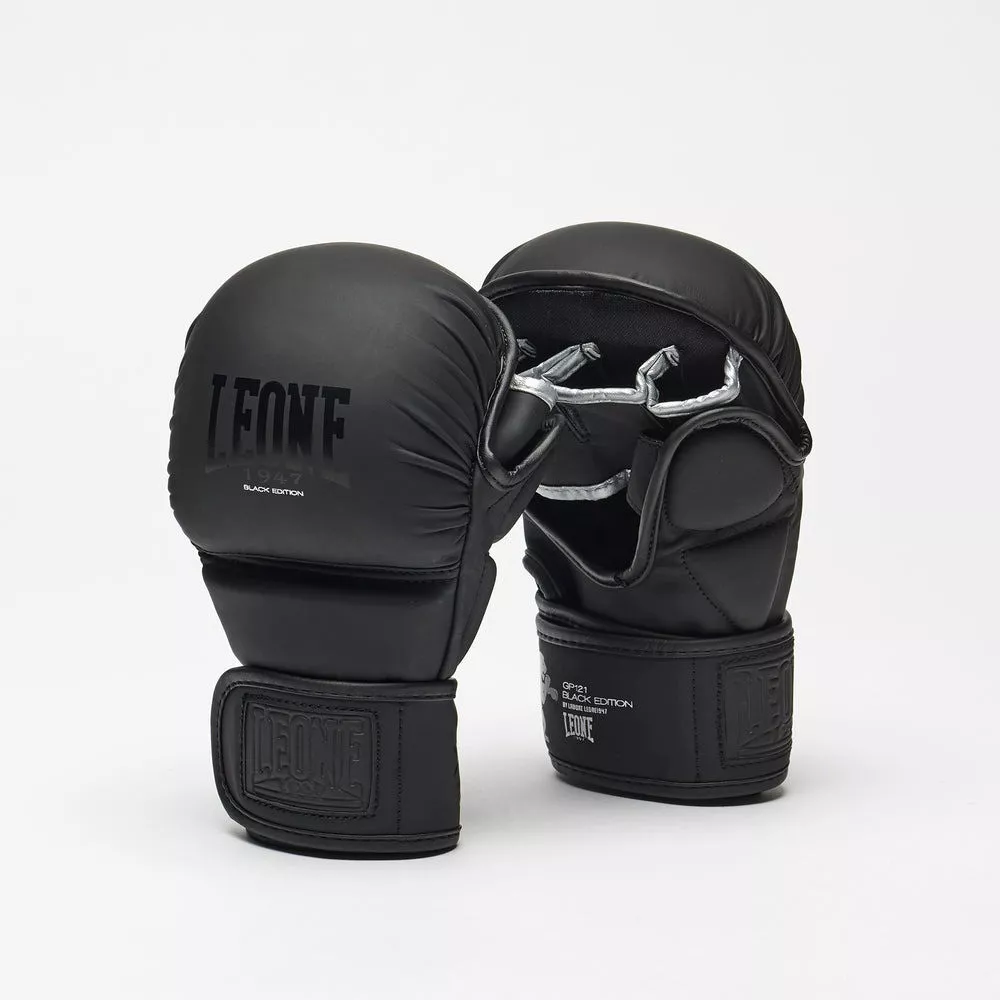 Перчатки для ММА Leone BLACK Edition S (капа в комплекте)