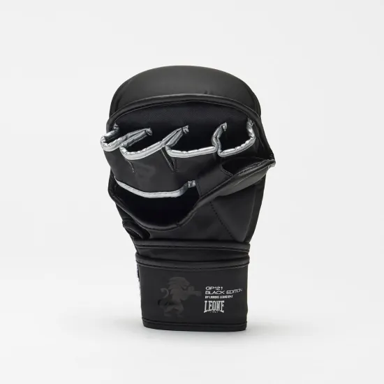 Перчатки для ММА Leone BLACK Edition S (капа в комплекте)