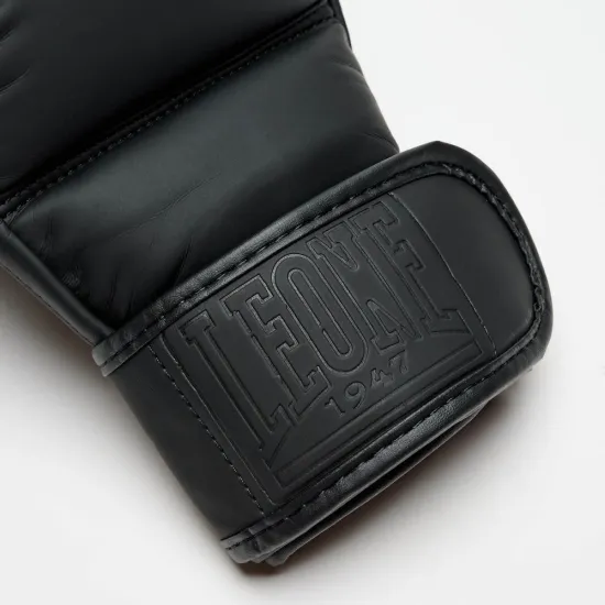 Перчатки для ММА Leone BLACK Edition S (капа в комплекте)