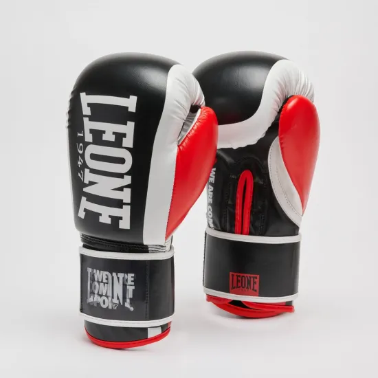 Боксерські рукавиці Leone GN333 LOGO WACS Black 10 унцій (капу в комплекті)