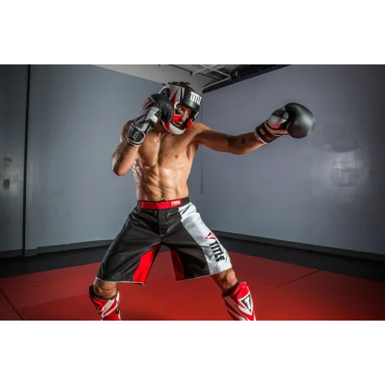 Боксерский шлем TITLE MMA Command Full Black/Red/White M (капа в комплекте)