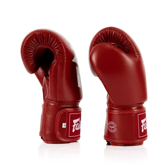Боксерские перчатки Fairtex BGV1-ONE Red 10 унций (бинты в комплекте)