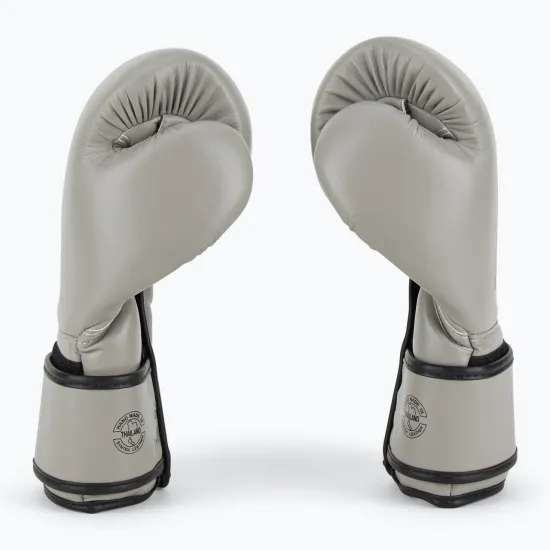 Боксерские перчатки Fairtex BGV14 Grey 10 унций (бинты в комплекте)