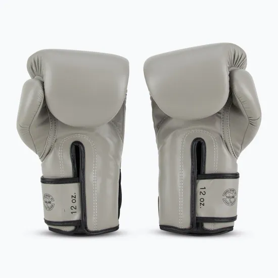 Боксерские перчатки Fairtex BGV14 Grey 10 унций (бинты в комплекте)