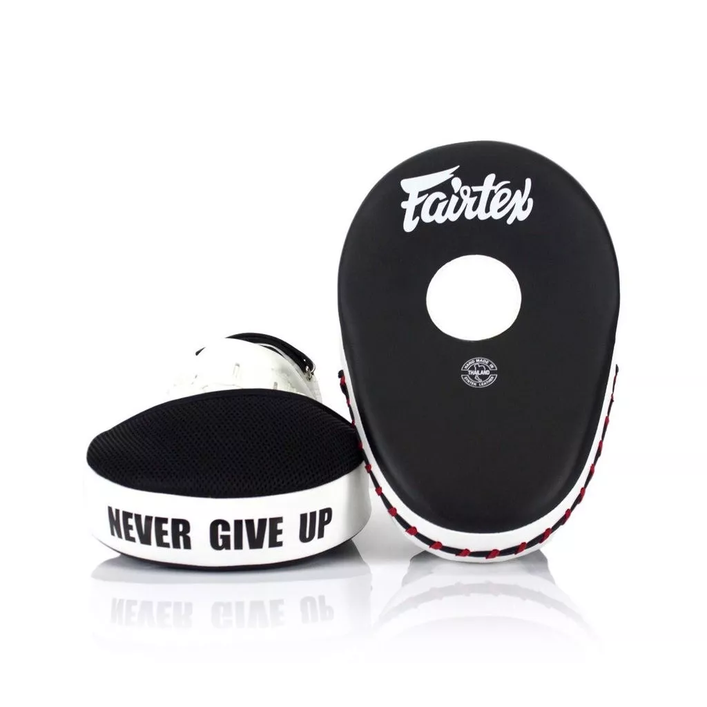 Лапы боксерские Fairtex FMV13 Black/White