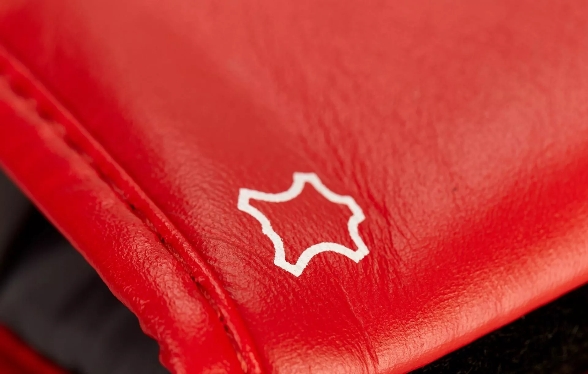 Боксерскі рукавиці Adidas Speed 175 Red-10 унцій