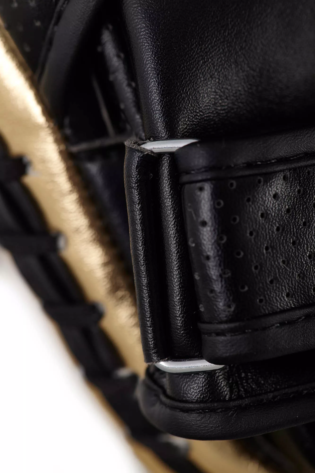 Лапы Adidas Adi Star Pro Speed ​​Focus Pad Black/Gold-16,5х20,5см