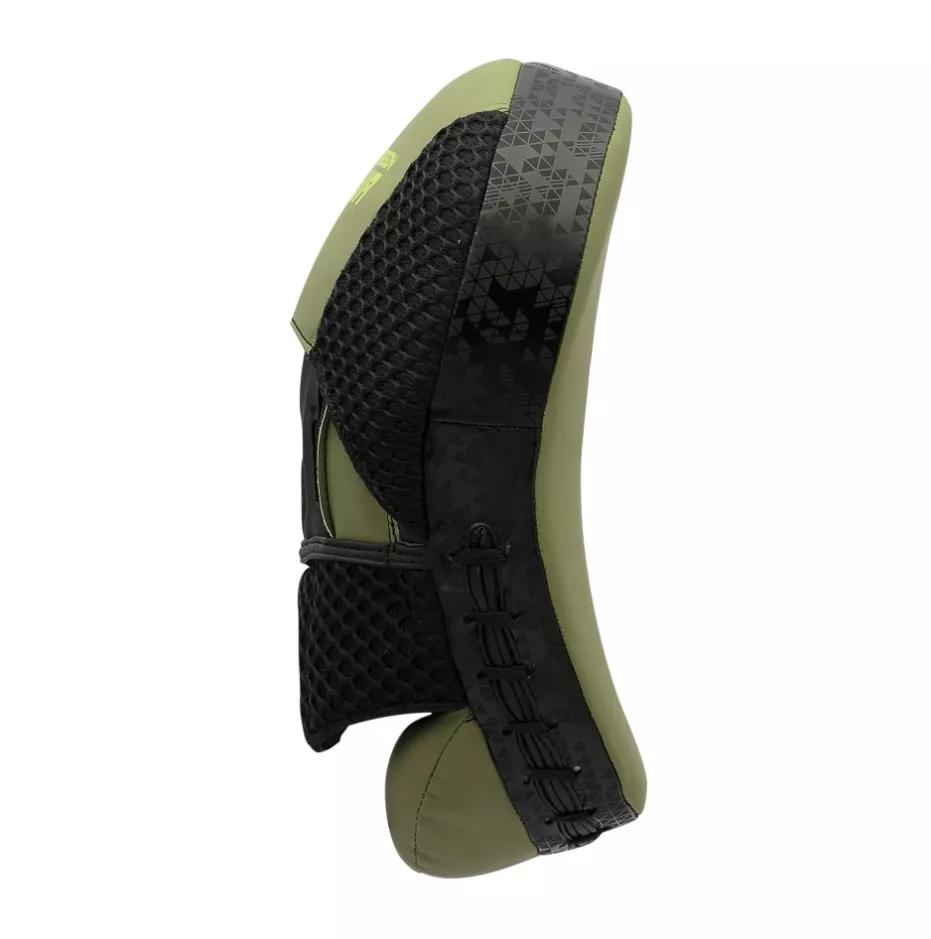 Лапы ADIDAS X ANDERSON SILVA 50 Khaki
