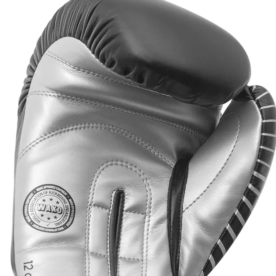 Перчатки Adidas с лицензией Wako Черный/серебро 10 унций