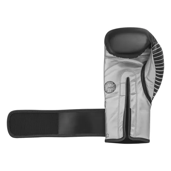 Перчатки Adidas с лицензией Wako Черный/серебро 10 унций
