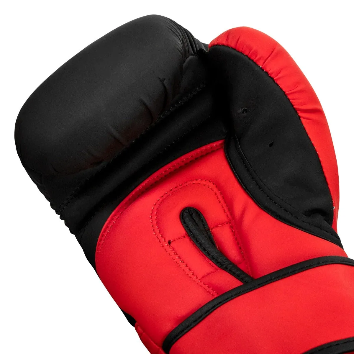 Боксерські рукавиці TITLE Boxing Guts and Glory Black/Red S 10oz (бинти 4м. в комплекті)