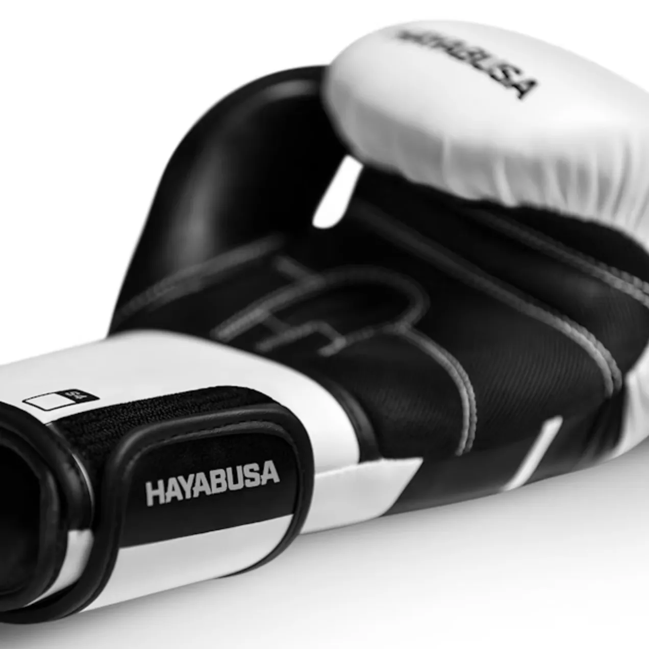 Перчатки для бокса Hayabusa S4 Boxing Gloves White-10