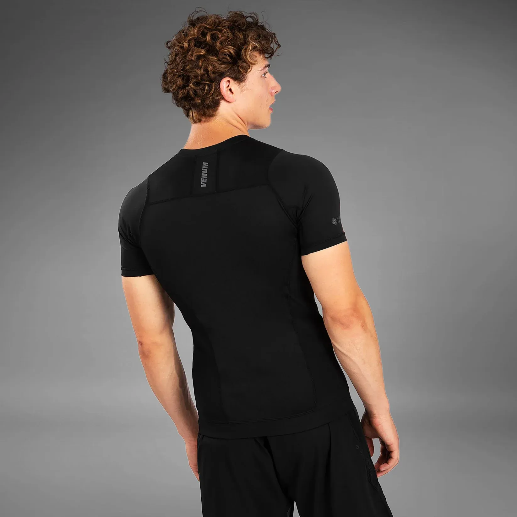 Рашгард Venum G-Fit Air Rashguards Shortsleeve Black-S