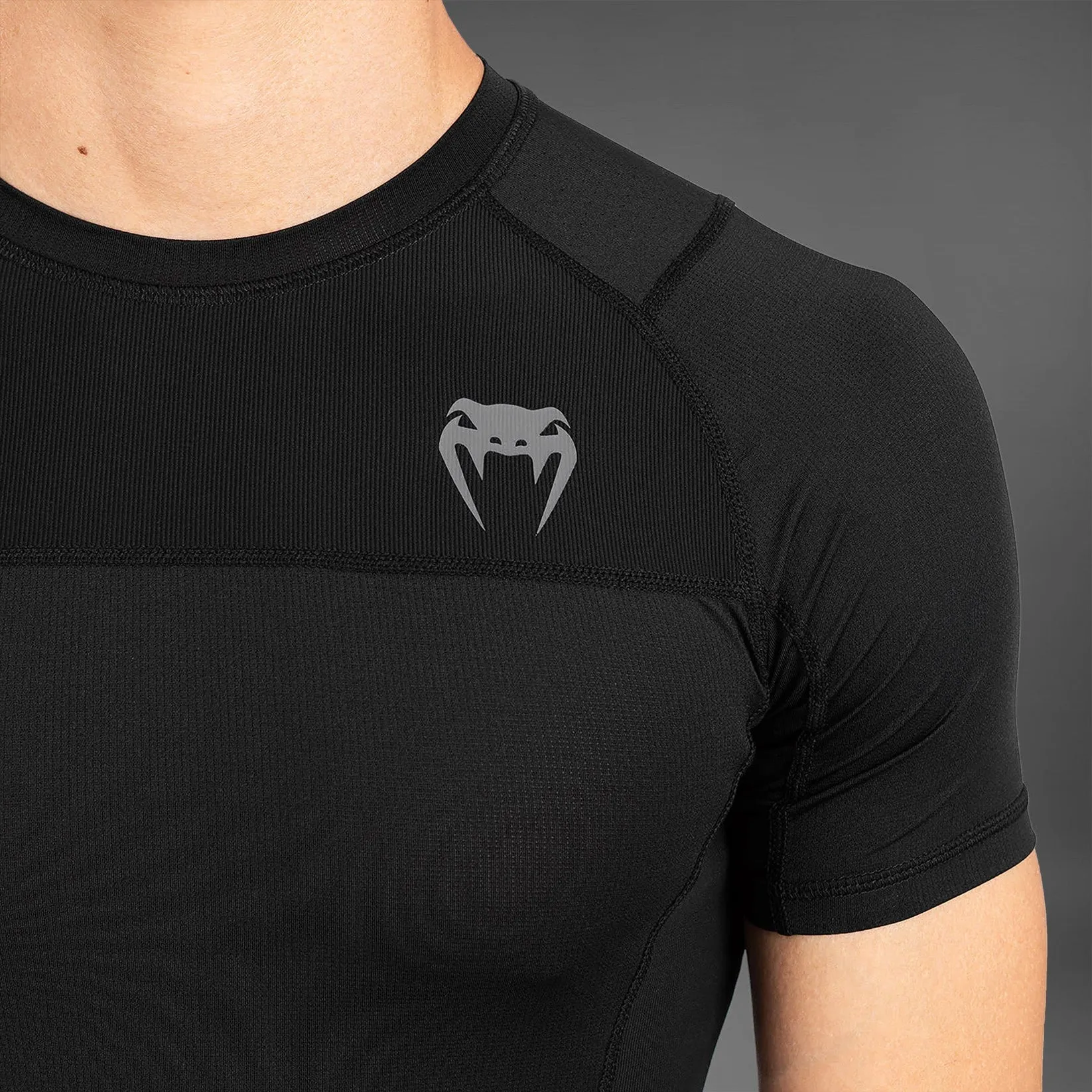 Рашгард Venum G-Fit Air Rashguards Shortsleeve Black-S