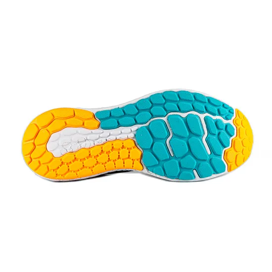 Кросівки New Balance VONGO V5-42