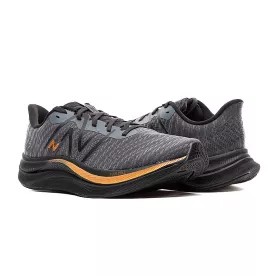 Кросівки New Balance FuelCell Propel v4-40.5