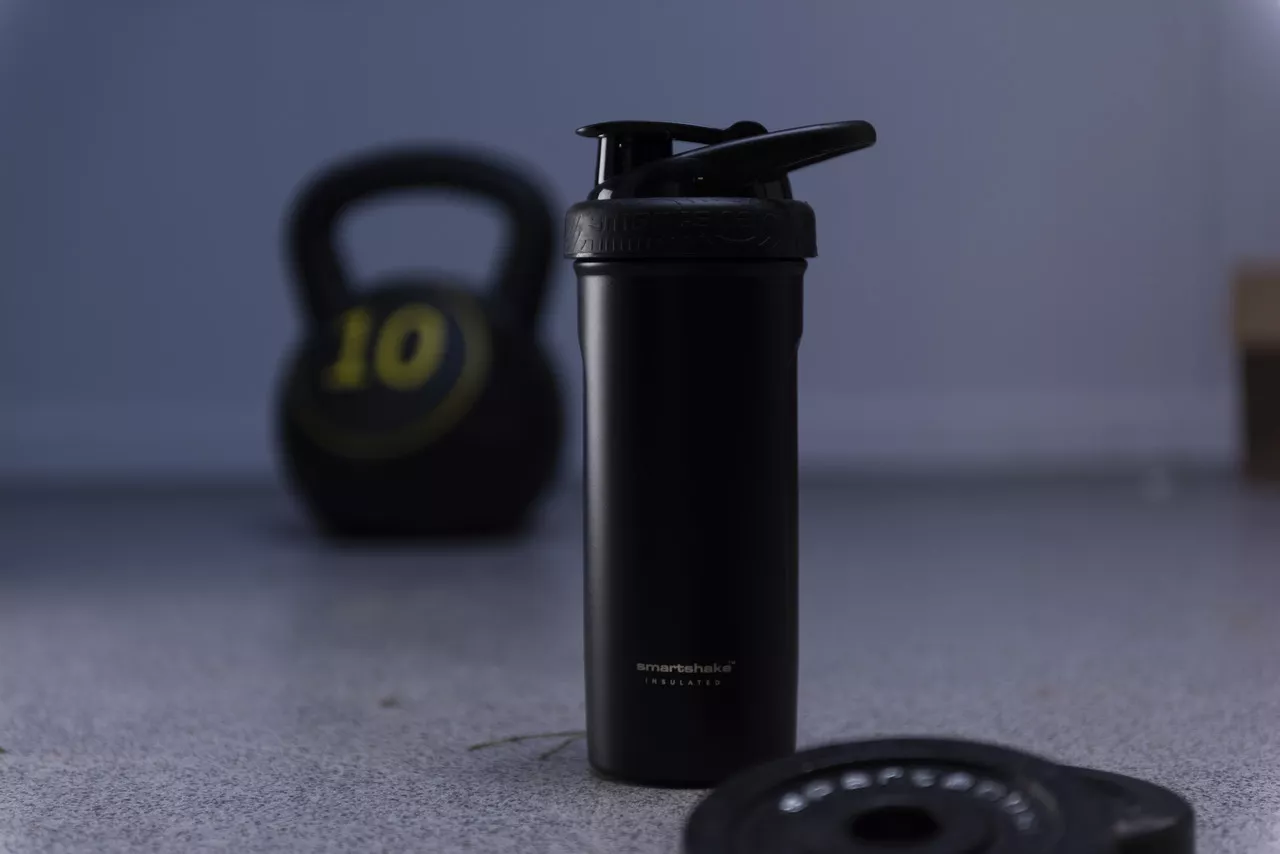 Шейкер спортивний SmartShake металевий Insulated Steel 750ml Black