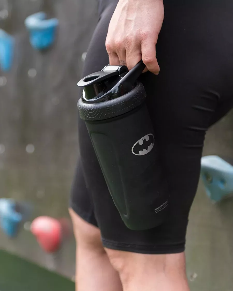 Шейкер спортивний SmartShake Reforce 900ml DC Batman Logo