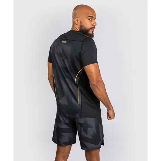 Футболка Venum Razor Dry Tech T-shirt Black/Gold-S