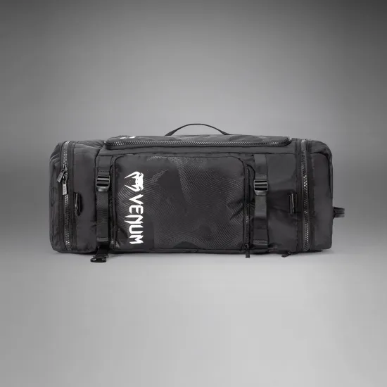 Сумка-рюкзак Venum Shockwave Convertible Sports Bag (48L)-60x33x25см