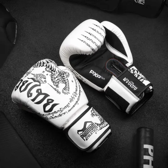 Боксерські рукавиці Phantom Muay Thai White 10 унцій