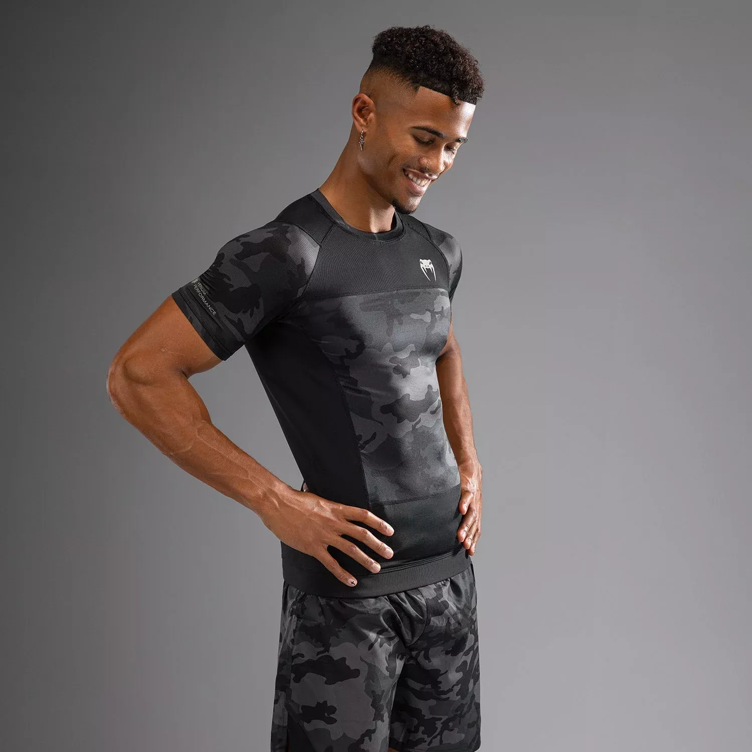 Рашгард Venum G-Fit Air Men's Short Sleeve Rashguard Digital Urban Camo-S