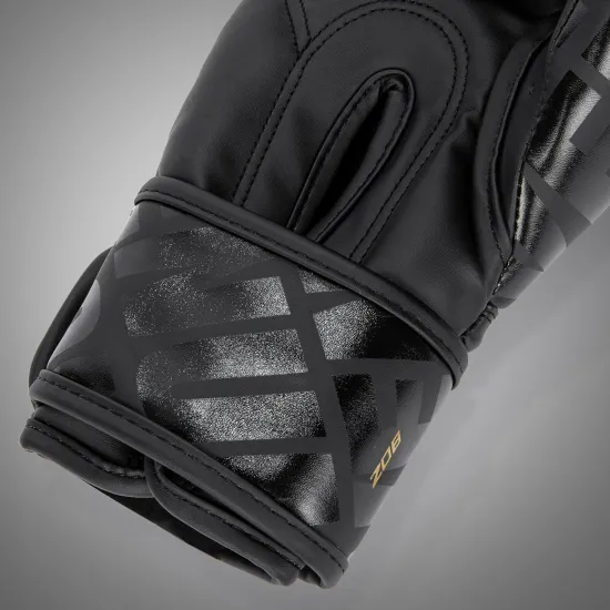 Боксерские перчатки Venum Contender 1.5 XT Black/Gold-10 унций