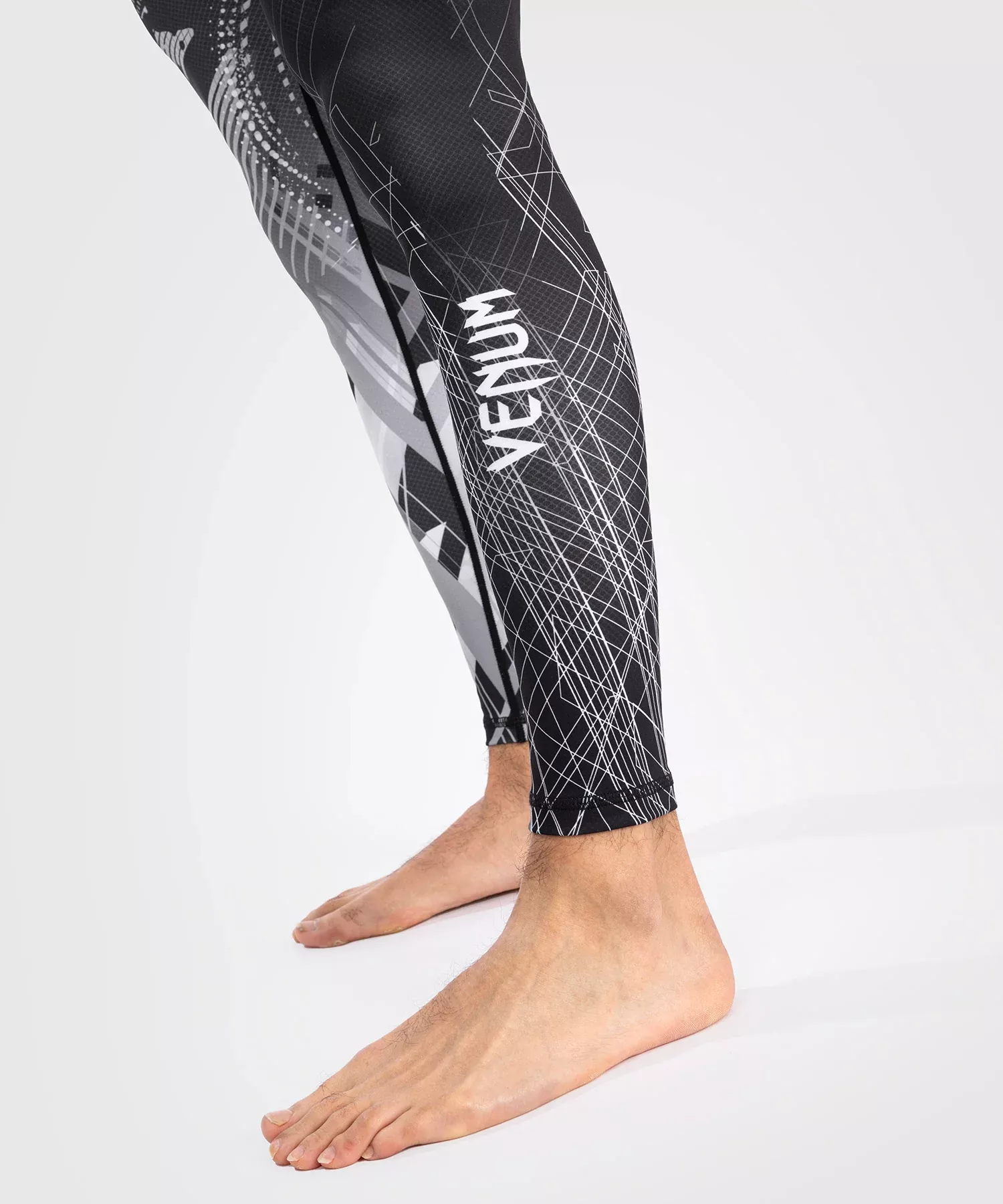 Компресійні штани Venum Gorilla Jungle Spats Black/White-S