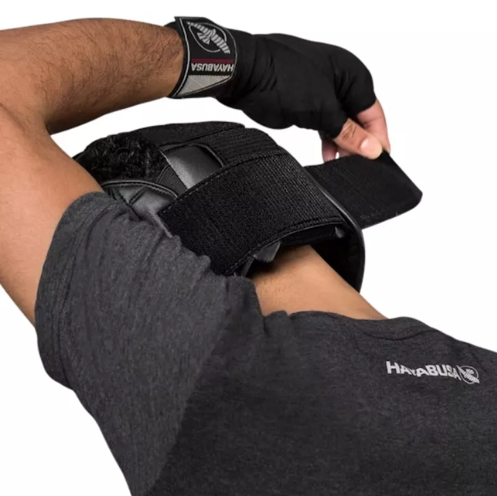 Шолом Hayabusa T3 Headgear Black/Red M