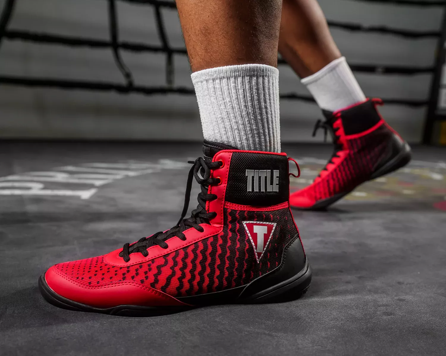 Боксерки TITLE Predator II Boxing Shoes 2.0 Black/Red-40