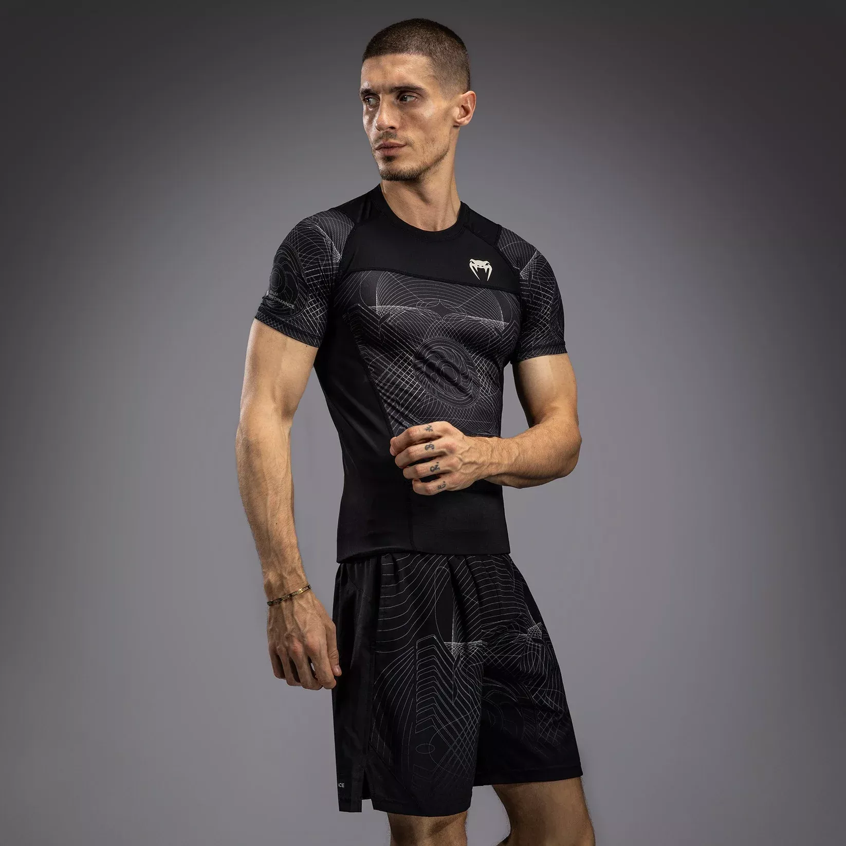 Рашгард Venum G-Fit Air Men's Short Sleeve Rashguard Deep Black/Desert Sand-S