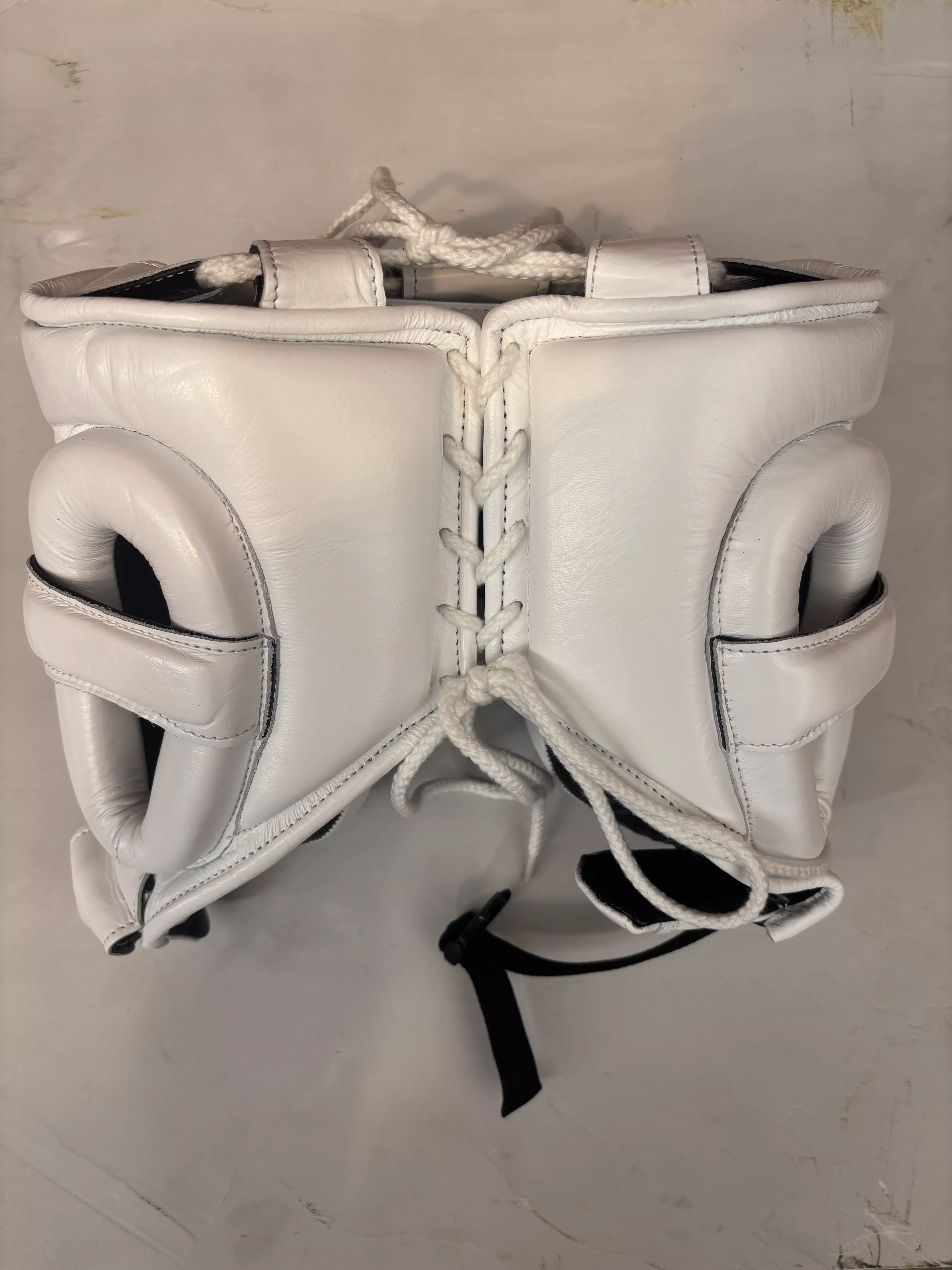 Боксерский шлем Sabas ProSeries Headgear White-S/M