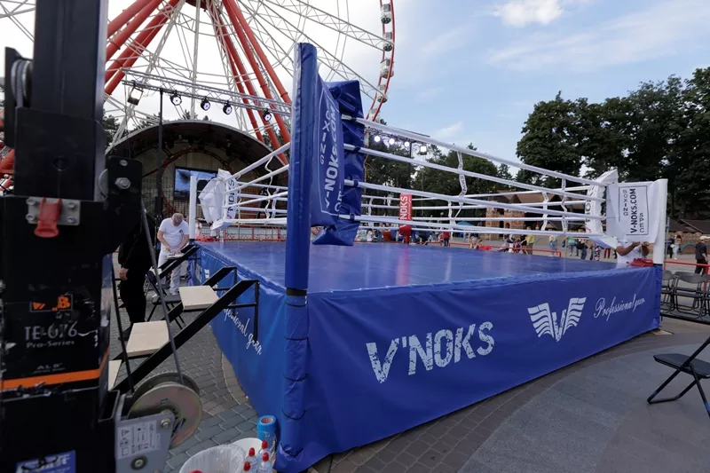 Ринг для боксу V`Noks Competition 7,5*7,5*1 метр