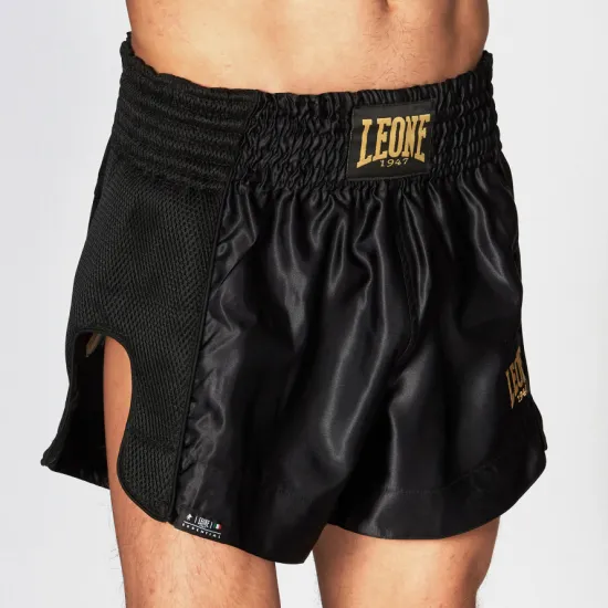 Шорти для тайського боксу Leone Essential Black S