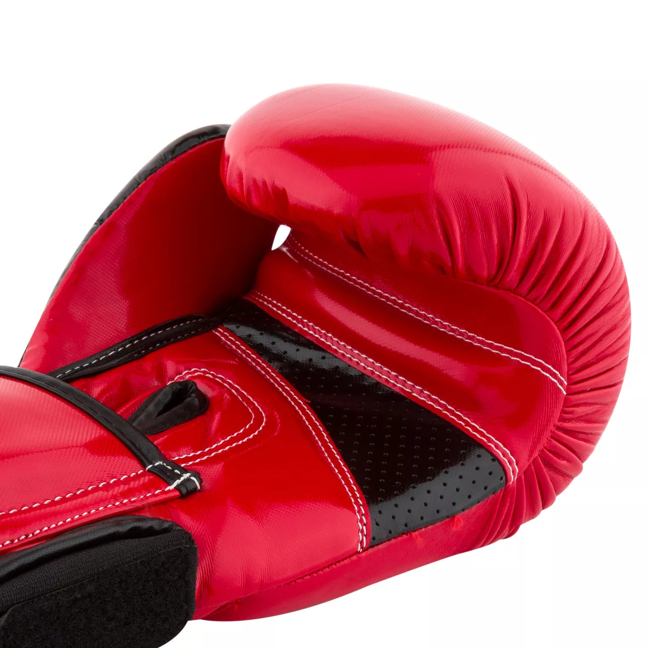 Боксерские перчатки PowerPlay 3017 красные карбон 8 унций