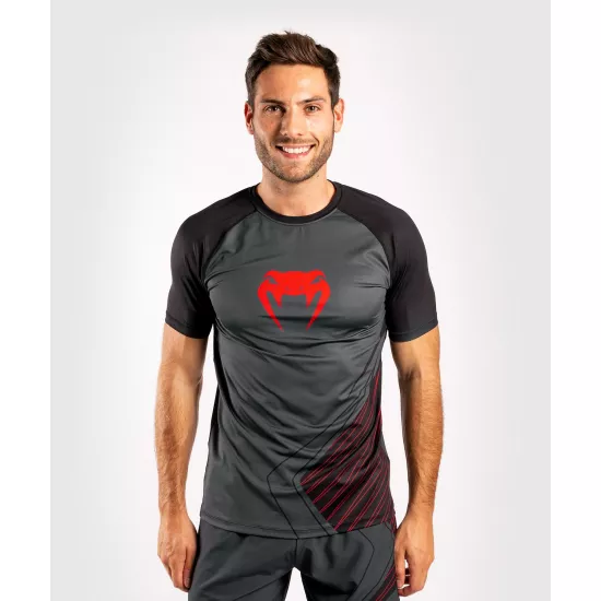 Футболка Venum Contender 5.0 Dry-Tech T-shirt Black/Red-S
