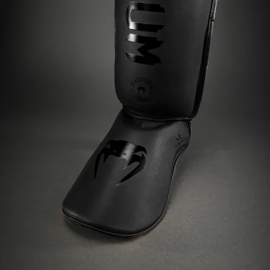 Захист ніг Venum Challenger Standup Shin Guards Matte/Black-M
