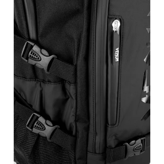Рюкзак VENUM Challenger Xtrem Evo Backpack Black/Black