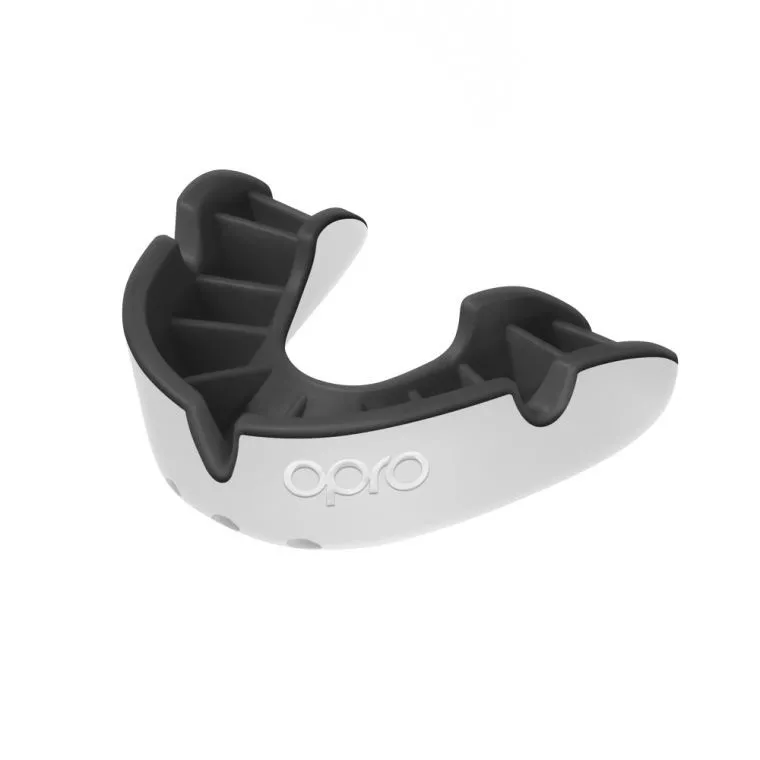 Капа OPRO Silver White/Black-взрослая