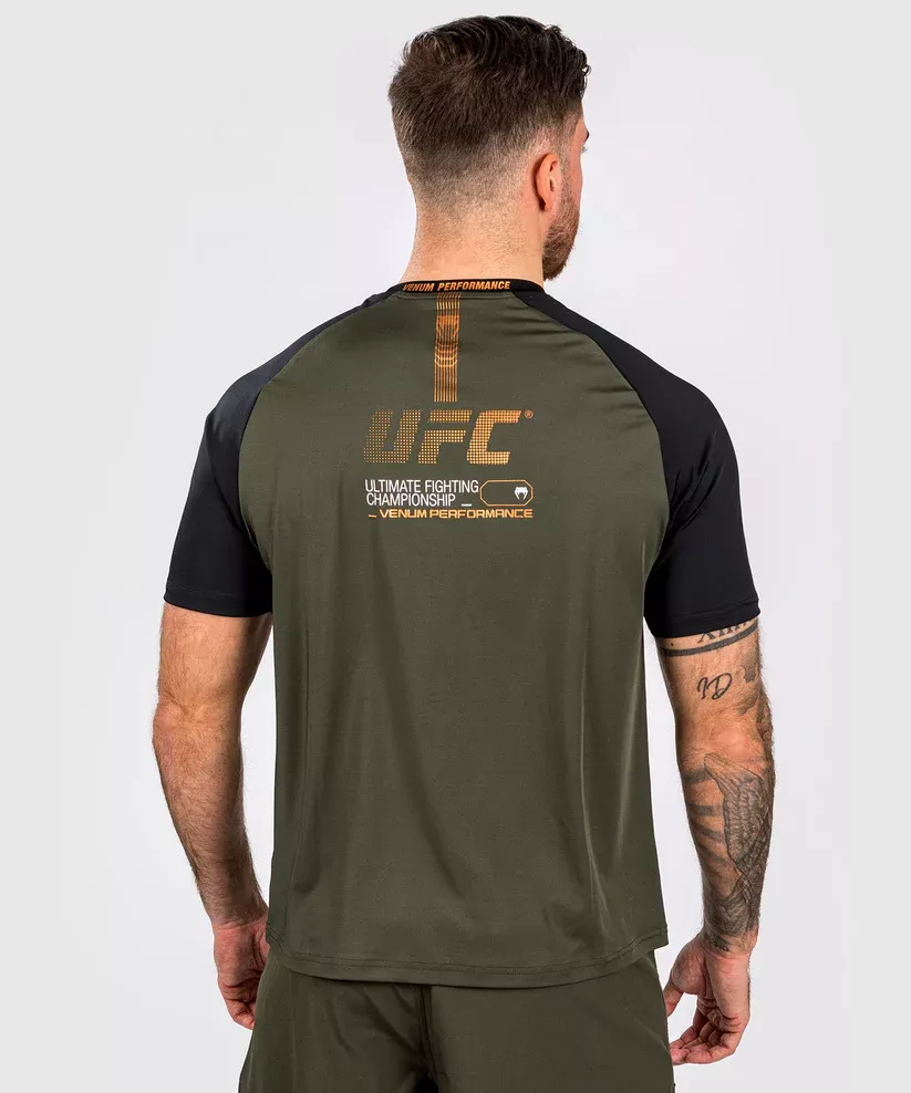 Футболка Venum UFC Adrenaline Fight Week Men’s Dry-tech Khaki/Bronze-S